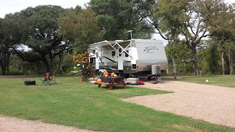 Creek Side Back-in - RV-5